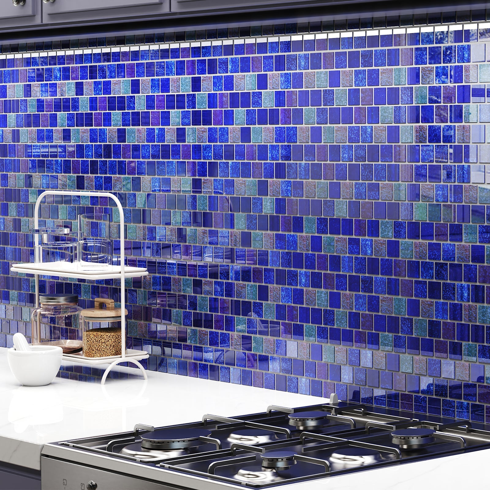 Oh my! Why not choose this glass mosaic? Small particles of different depths are spliced together to give people a visual beauty! #GlassTiles