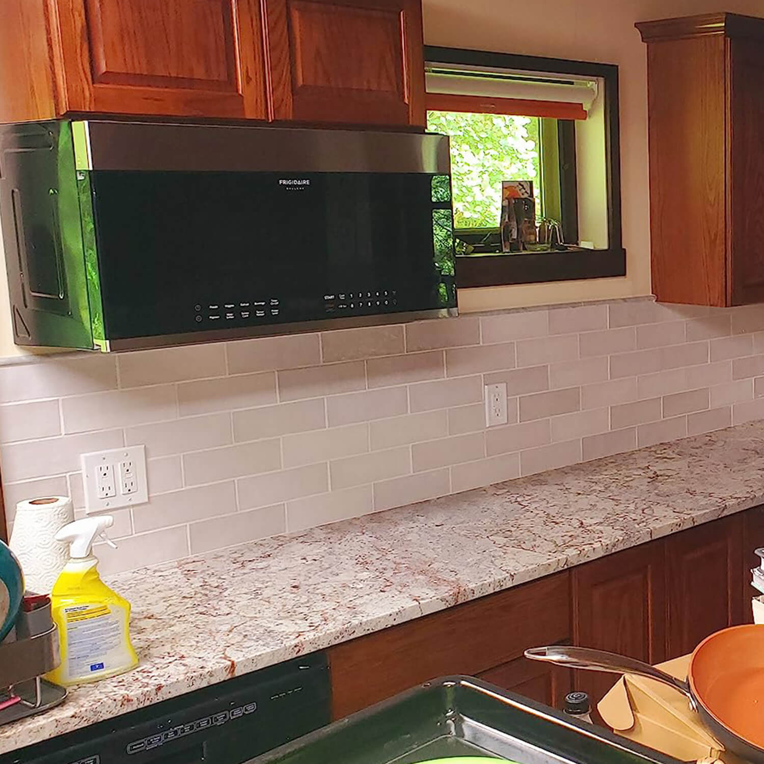 White Glass Subway Tile, White Glass for Bathroom Kitchen Shower Backsplash Wall, 4 x 12 Inches, 4 Sq.Ft