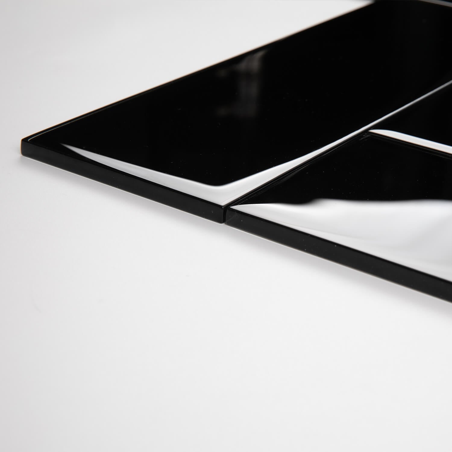 Black Glass Subway Tile, Glass for Bathroom Kitchen Shower Backsplash Wall, 4 x 12 Inches, 4 Sq.Ft.