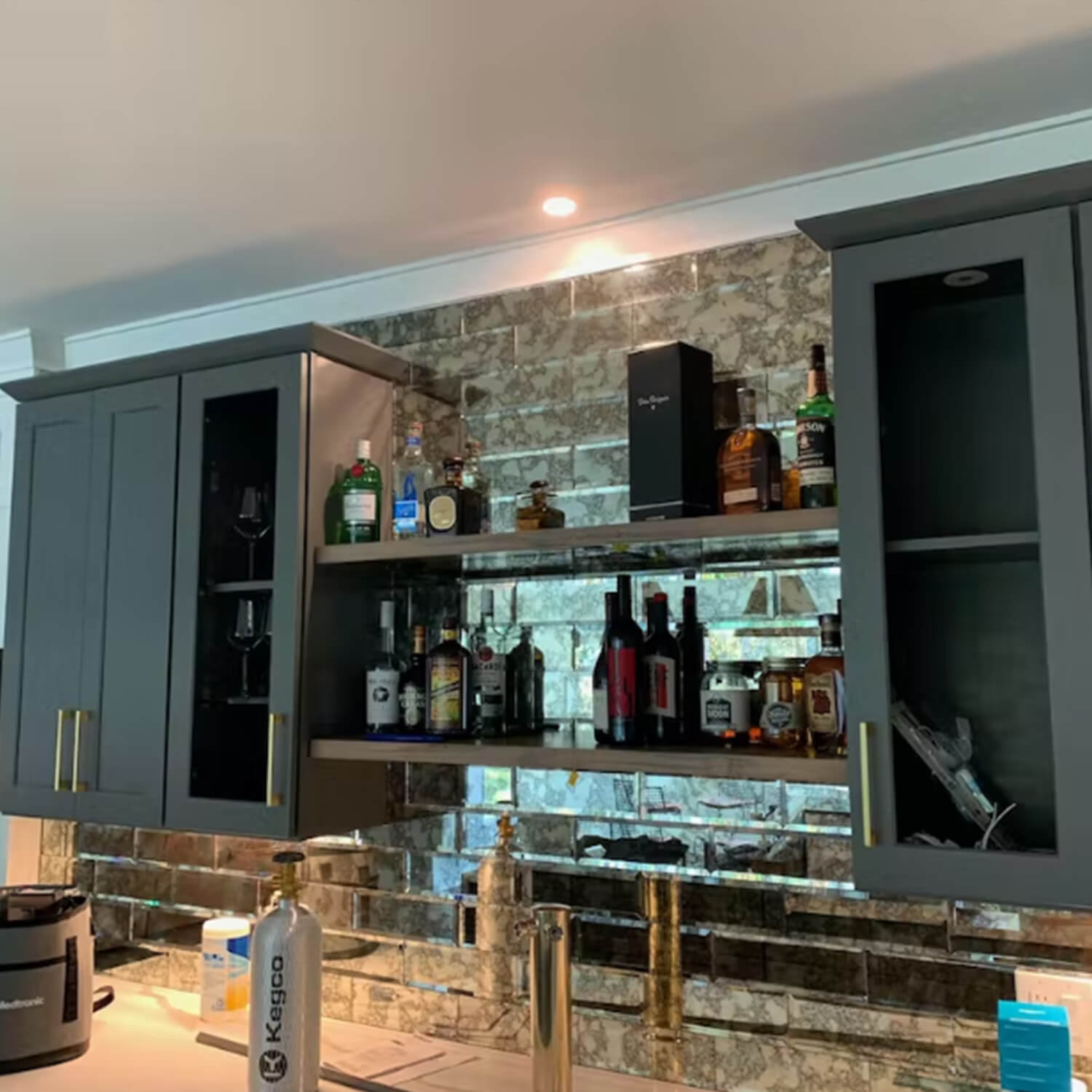 Peel and Stick Antique Beveled Mirror Tile Subway Mirror Glass Backsplash 3x6 Inch for Kitchen Bathroom Wall (40 Pcs, 5 SQ.FT.)